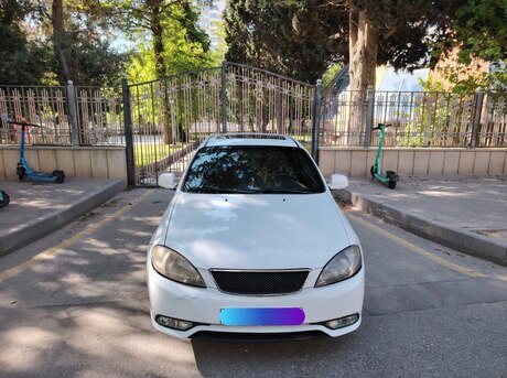 Daewoo Gentra 2014