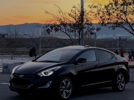 Hyundai Elantra 2013