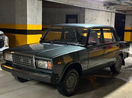 LADA (VAZ) 2107