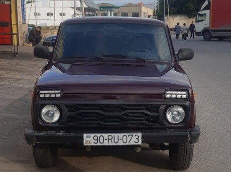 LADA (VAZ) Niva 2012