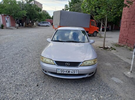 Opel Vectra 2000