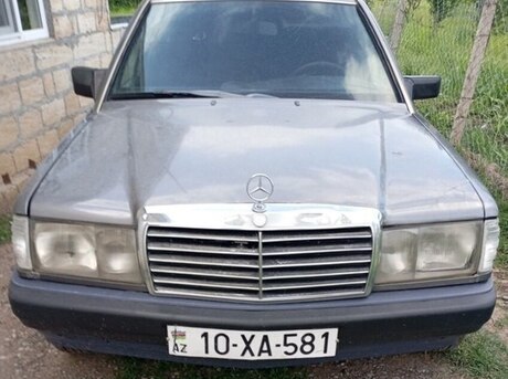 Mercedes 190 1989