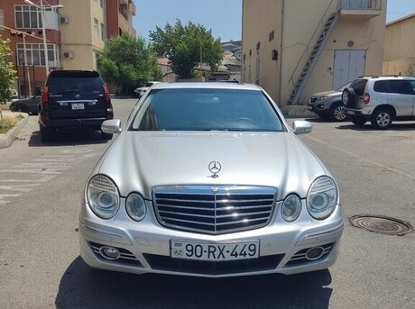 Mercedes E 240 2002