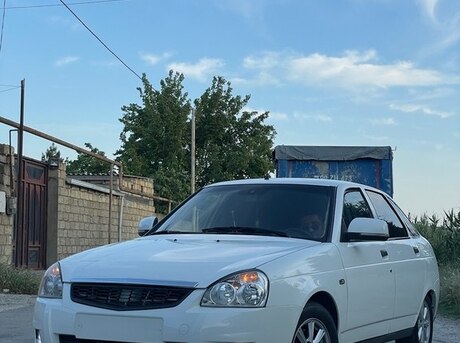 LADA (VAZ) Priora 2012