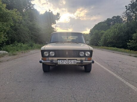 LADA (VAZ) 2106 1985