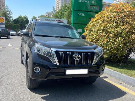 Toyota Land Cruiser Prado 2012