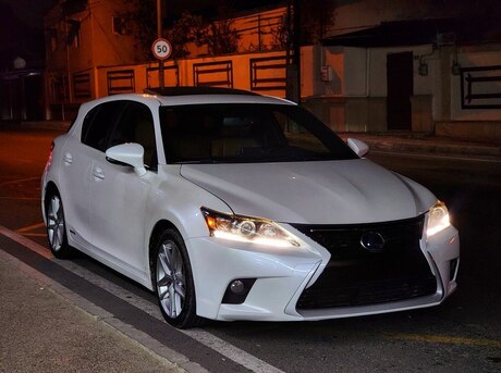Lexus CT 200h 2015