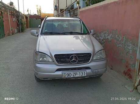 Mercedes ML 270 4MATIC 2000