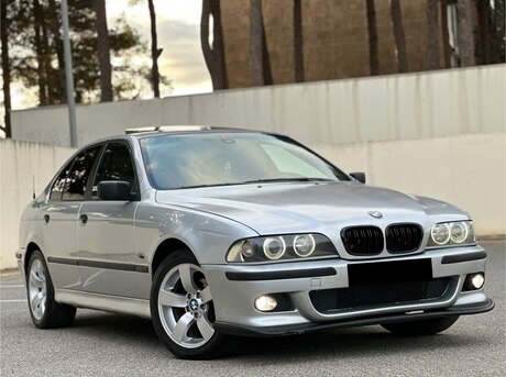 BMW 523 1999