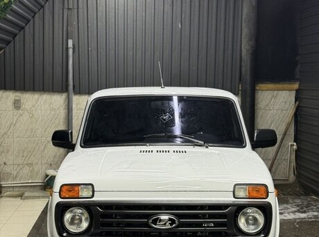 LADA (VAZ) Niva 2024