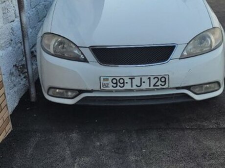 Daewoo Gentra 2013