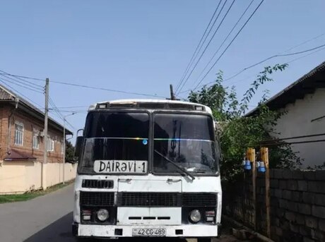 PAZ 32054 2001