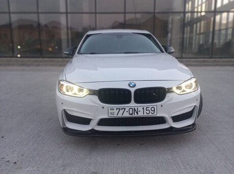 BMW 328 2014