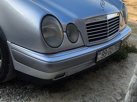 Mercedes E 240 1998