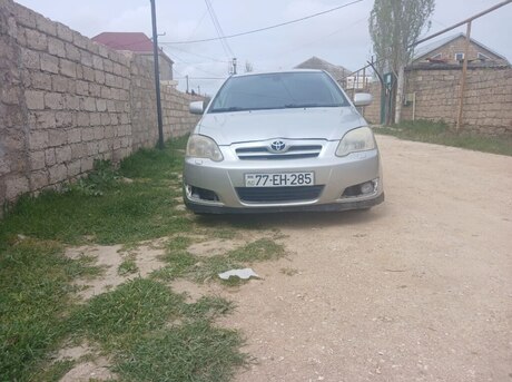 Toyota Corolla 2005