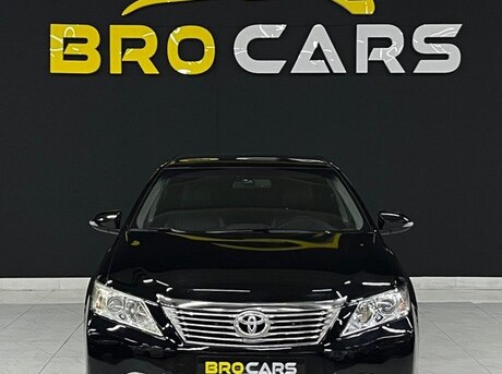 Toyota Camry 2012