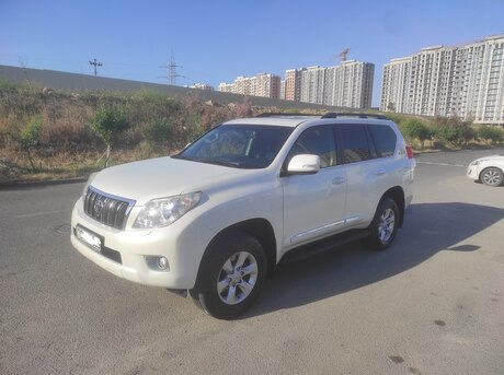 Toyota Land Cruiser Prado 2012