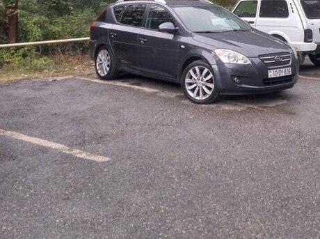 Kia  2008