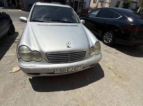 Mercedes C 220 d 2000