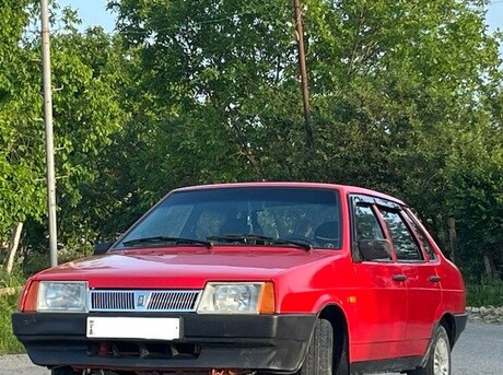 LADA (VAZ) 21099 1995