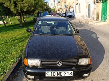 Volkswagen Polo 2002