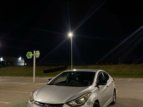 Hyundai Avante 2014