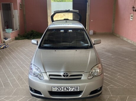Toyota Corolla 2005