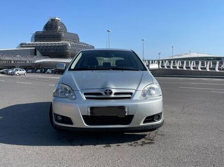 Toyota Corolla 2004