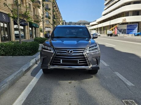 Lexus LX 570