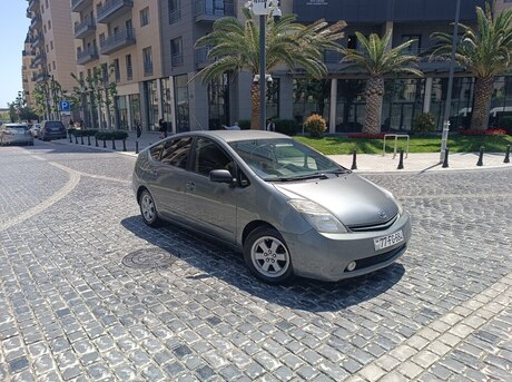 Toyota Prius 2005
