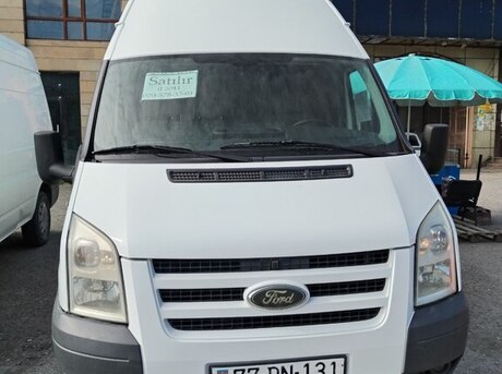 Ford Transit 2011