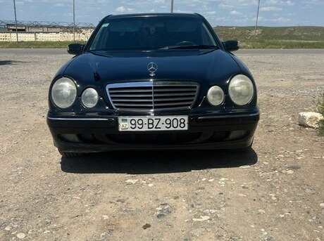Mercedes E 320 2001