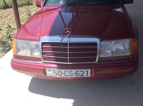 Mercedes E 200 1989