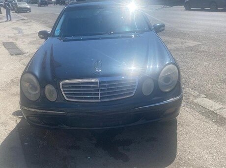 Mercedes E 270 2002