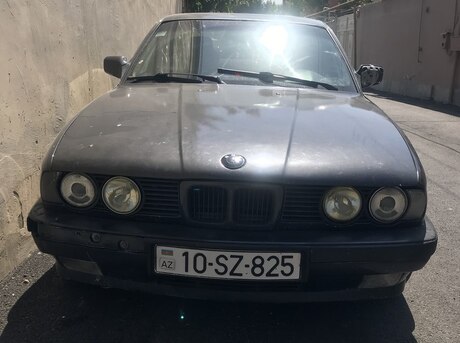 BMW 525 1990