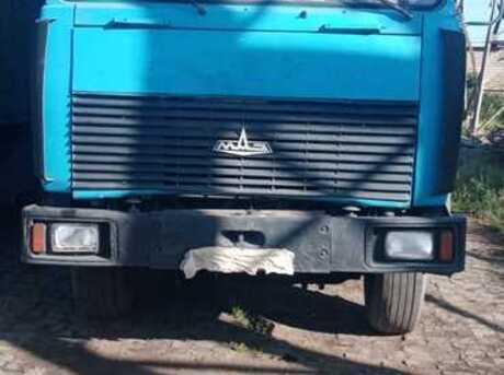 MAZ 5549
