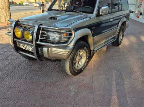 Mitsubishi Pajero 1998