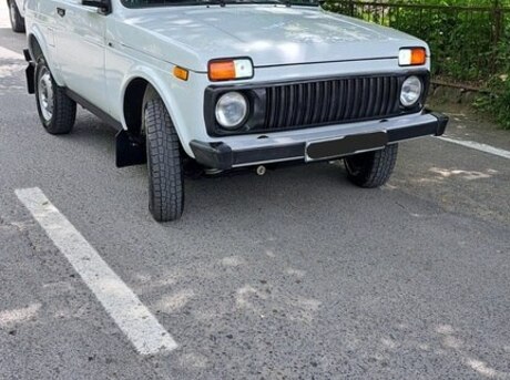 LADA (VAZ) Niva 2013