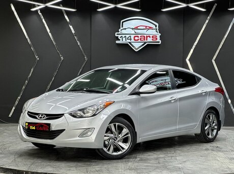 Hyundai Elantra 2013