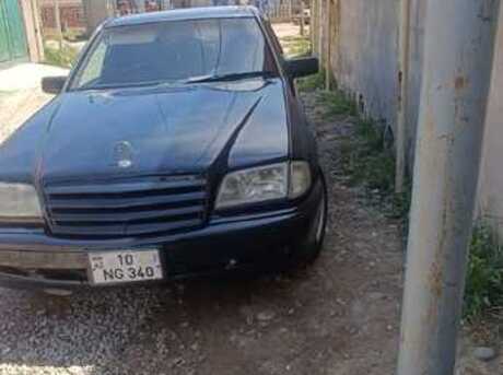 Mercedes C 200