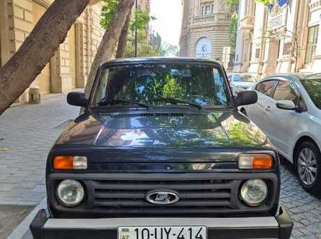 LADA (VAZ) Niva 2015