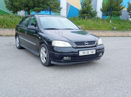 Opel Astra 2000