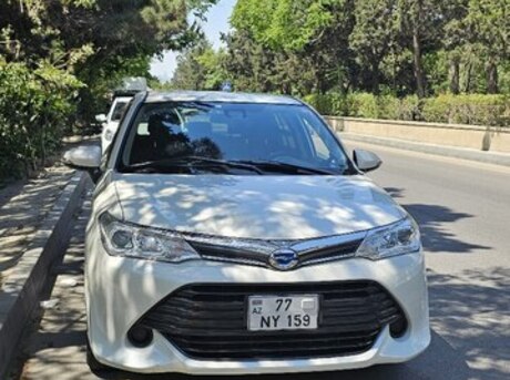 Toyota Corolla Fielder 2016