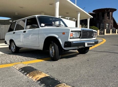 LADA (VAZ) 2104 2011