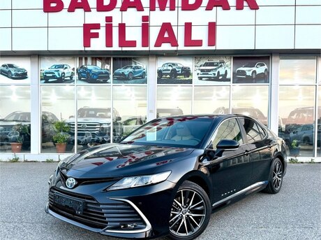 Toyota Camry 2023