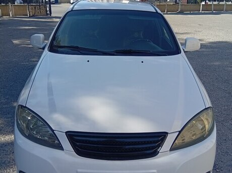 Daewoo Gentra 2014