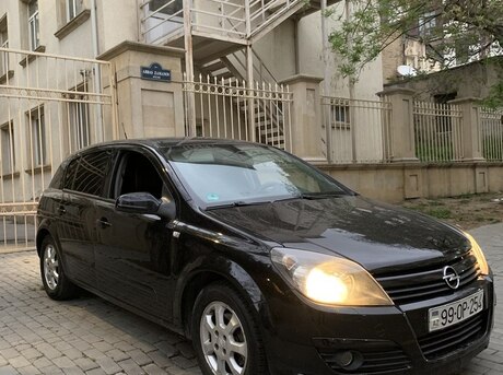 Opel Astra 2005