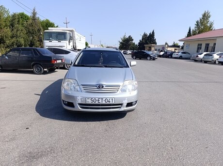 Toyota Corolla 2005