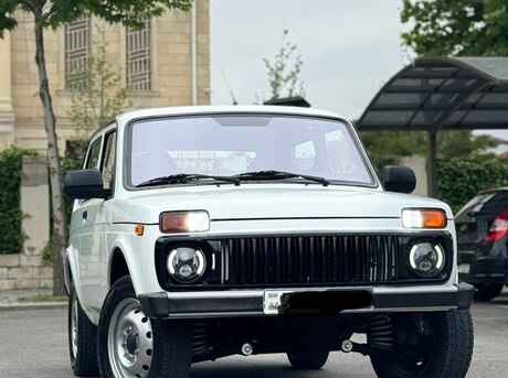 LADA (VAZ) Niva 2022