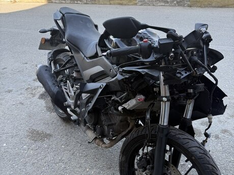 Yamaha R15S 2024